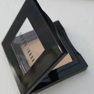 Bobbi Brown shimmer wash eyeshadow